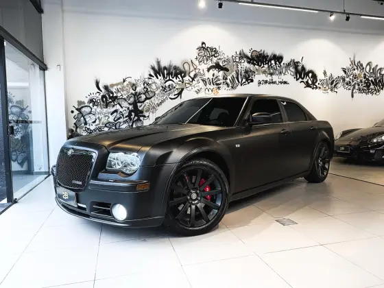 CHRYSLER 300 C 6.1 SRT8 HEMI SEDAN V8 16V GASOLINA 4P AUTOMÁTICO