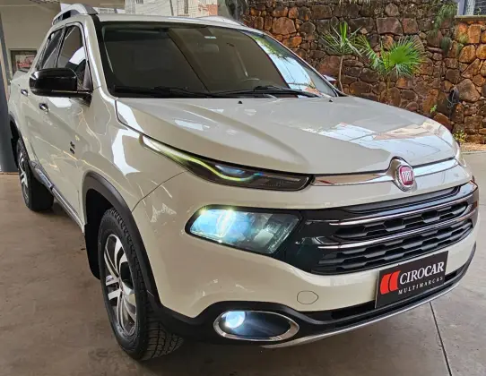 FIAT TORO 2.0 16V TURBO DIESEL VOLCANO 4WD AT9