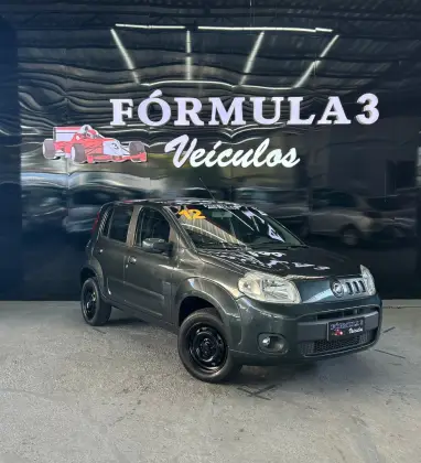 FIAT UNO 1.0 VIVACE 8V FLEX 4P MANUAL FIAT UNO 1.0 VIVACE 8V FLEX 4P MANUAL