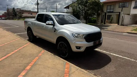 FORD RANGER 3.2 XLT 4X4 CD 20V DIESEL 4P AUTOMÁTICO FORD RANGER 3.2 XLT 4X4 CD 20V DIESEL 4P AUTOMÁTICO