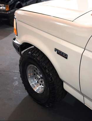 FORD-F-1000-1997