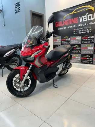 HONDA ADV 