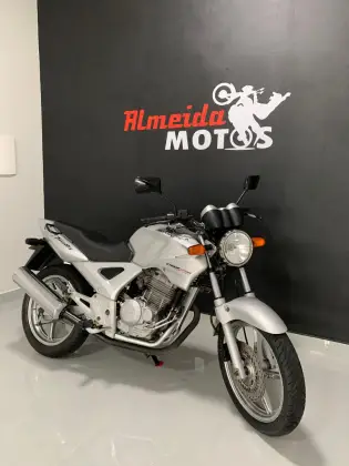 HONDA CBX 250 TWISTER 