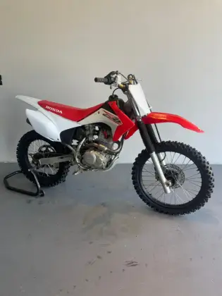 HONDA CRF 230F HONDA CRF 230F