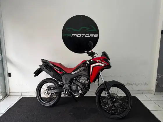 HONDA XRE 300 SAHARA RALLY 