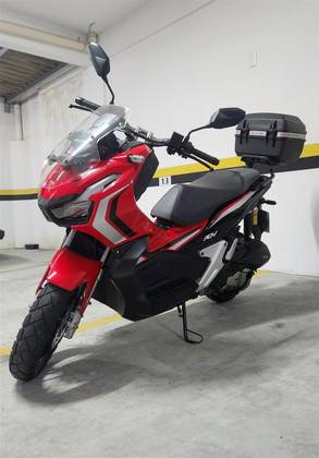 HONDA ADV 