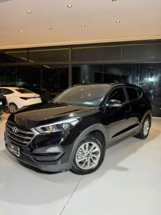 HYUNDAI TUCSON 1.6 16V T-GDI GASOLINA GLS ECOSHIFT HYUNDAI TUCSON 1.6 16V T-GDI GASOLINA GLS ECOSHIFT