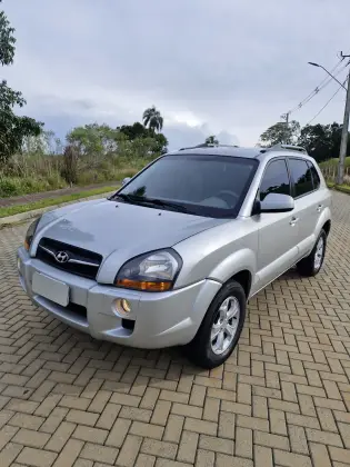 HYUNDAI TUCSON 2.0 MPFI GLS 16V 143CV 2WD FLEX 4P AUTOMÁTICO