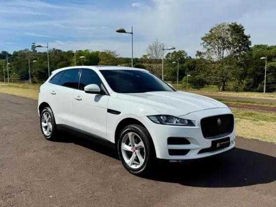 JAGUAR F-PACE 2.0 16V INGENIUM PRESTIGE AWD 4P AUTOMÁTICO JAGUAR F-PACE 2.0 16V INGENIUM PRESTIGE AWD 4P AUTOMÁTICO