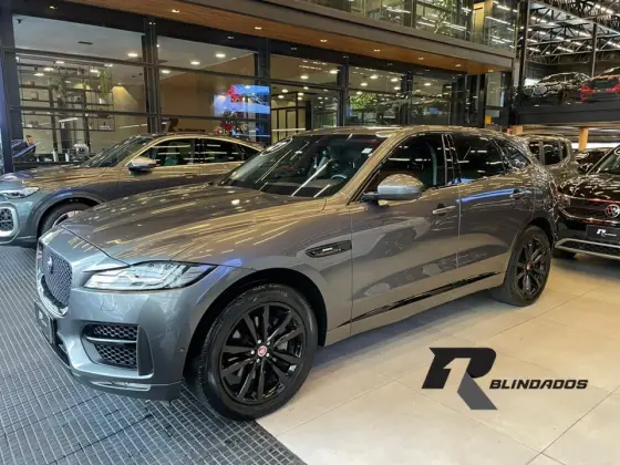 JAGUAR F-PACE 3.0 V6 SUPERCHARGED R-SPORT AWD 4P AUTOMÁTICO JAGUAR F-PACE 3.0 V6 SUPERCHARGED R-SPORT AWD 4P AUTOMÁTICO