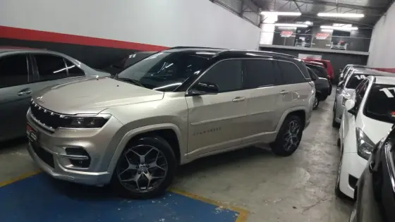 JEEP COMMANDER 1.3 T270 TURBO FLEX OVERLAND AT6