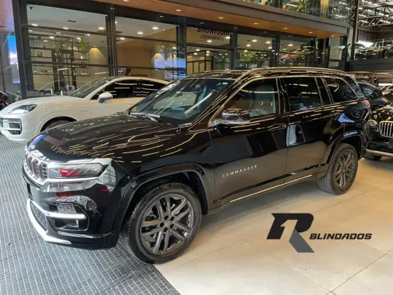 JEEP COMMANDER 2.0 HURRICANE 4 TURBO GASOLINA OVERLAND AT9