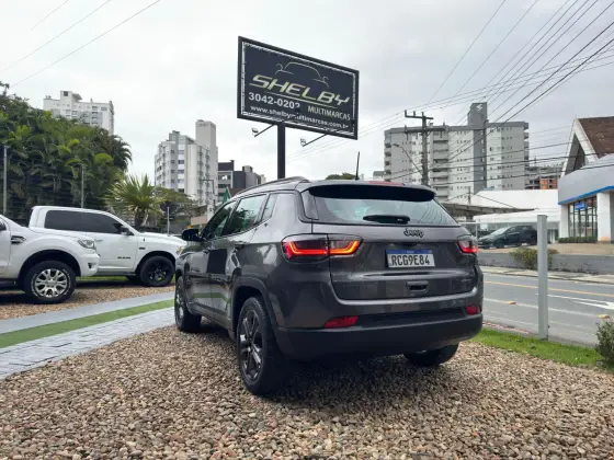 JEEP COMPASS 1.3 T270 TURBO FLEX LONGITUDE AT6