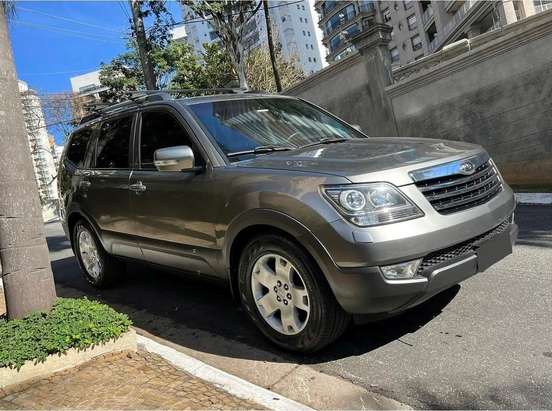 KIA-MOHAVE-2009