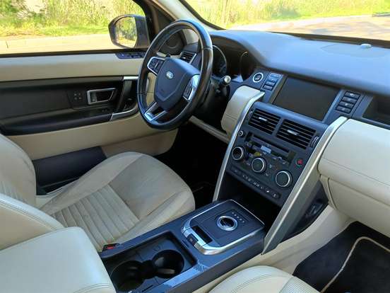 LAND ROVER-DISCOVERY SPORT-2015