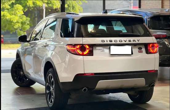 LAND ROVER-DISCOVERY SPORT-2017