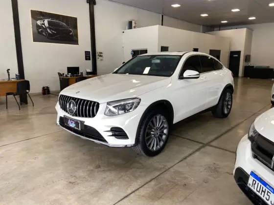 MERCEDES-BENZ GLC 250 2.0 CGI GASOLINA COUPÉ 4MATIC 9G-TRONIC