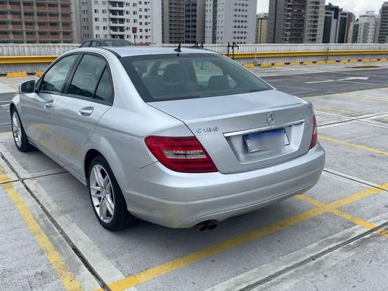 MERCEDES-BENZ-C 180-1.8 CGI CLASSIC 16V TURBO GASOLINA 4P AUTOMÁTICO MERCEDES-BENZ-C 180-2011