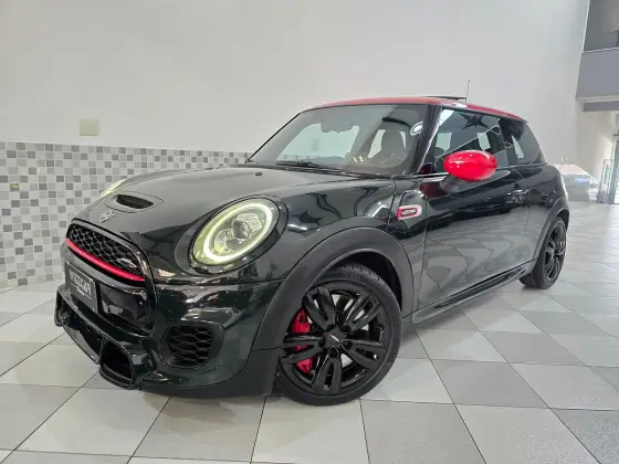 MINI COOPER 2.0 16V TWINPOWER GASOLINA JOHN COOPER WORKS 2P STEPTRONIC