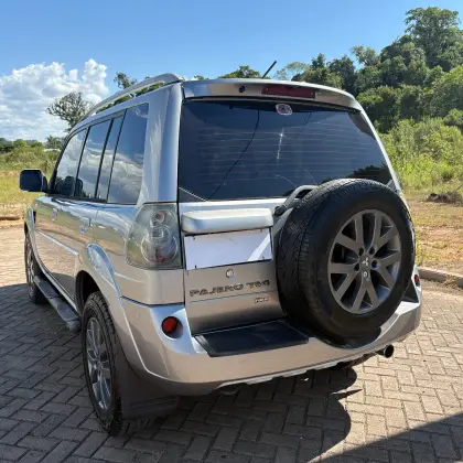 MITSUBISHI PAJERO TR4 2.0 4X2 16V 140CV FLEX 4P AUTOMÁTICO