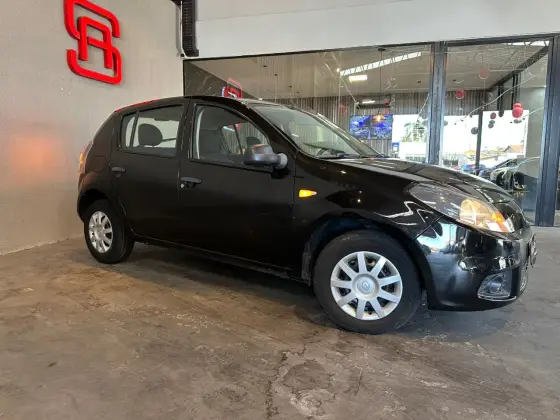 RENAULT SANDERO 1.0 AUTHENTIQUE 16V FLEX 4P MANUAL