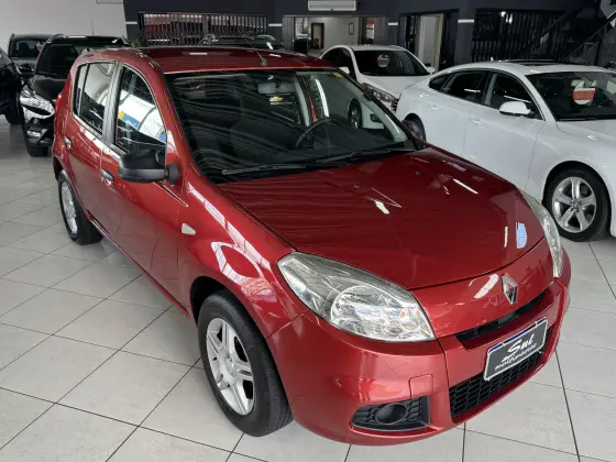 RENAULT SANDERO 1.0 AUTHENTIQUE 16V FLEX 4P MANUAL RENAULT SANDERO 1.0 AUTHENTIQUE 16V FLEX 4P MANUAL