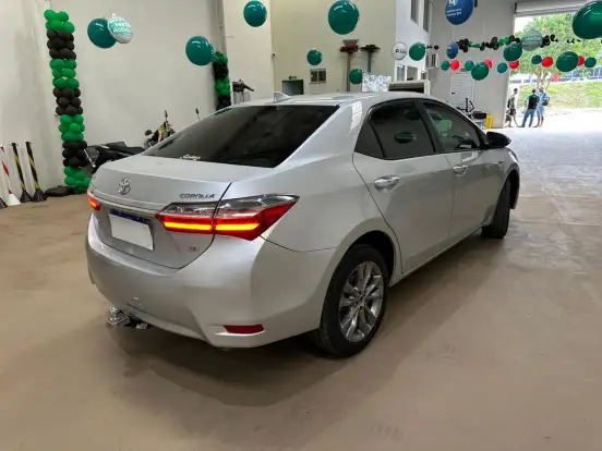 TOYOTA-COROLLA-2018