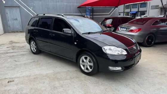 TOYOTA FIELDER 1.8 16V GASOLINA 4P AUTOMÁTICO TOYOTA FIELDER 1.8 16V GASOLINA 4P AUTOMÁTICO