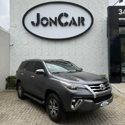 TOYOTA HILUX SW4 2.7 SRV 7 LUGARES 4X2 16V FLEX 4P AUTOMÁTICO