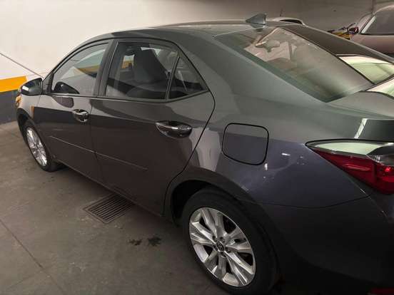 TOYOTA-COROLLA-2017