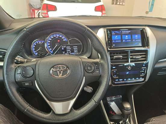 TOYOTA-YARIS-1.5 16V FLEX XLS MULTIDRIVE TOYOTA-YARIS-2019