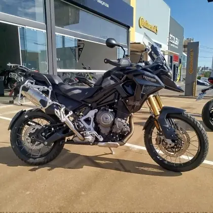 TRIUMPH TIGER 1200 RALLY BLACK EDITION 