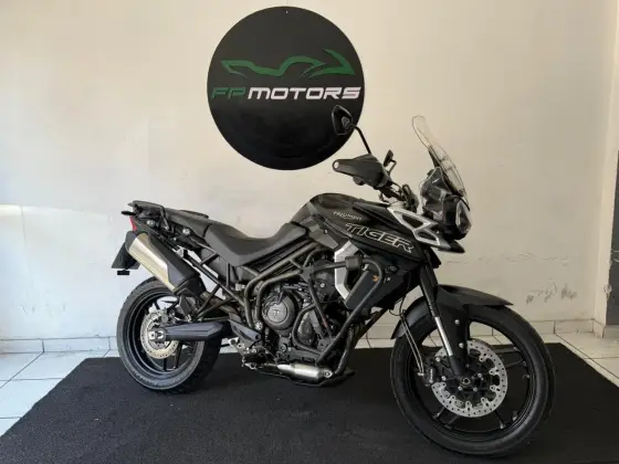 TRIUMPH TIGER 800 XRX 