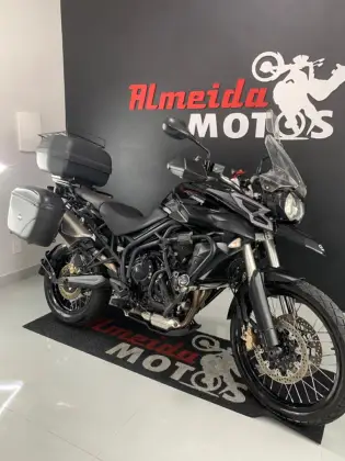 TRIUMPH TIGER 800XC 