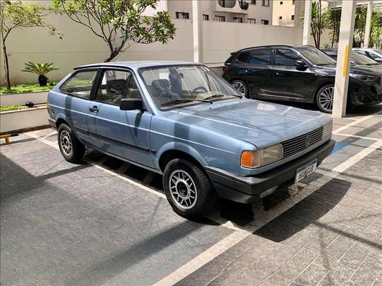 VOLKSWAGEN-GOL-1995