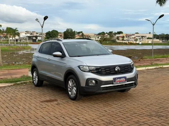 VOLKSWAGEN T-CROSS 1.0 200 TSI TOTAL FLEX AUTOMÁTICO