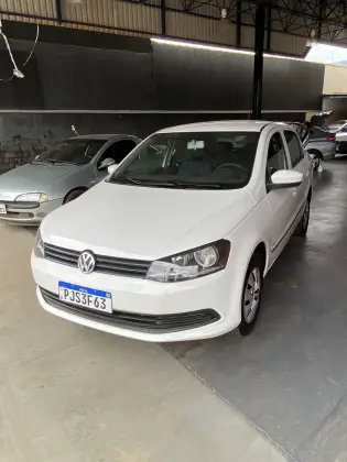 VOLKSWAGEN VOYAGE 1.6 MI COMFORTLINE 8V FLEX 4P MANUAL VOLKSWAGEN VOYAGE 1.6 MI COMFORTLINE 8V FLEX 4P MANUAL