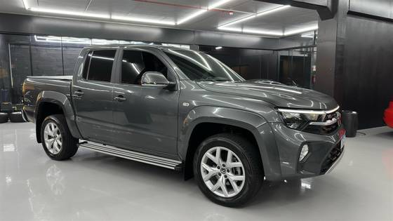 VOLKSWAGEN AMAROK 3.0 V6 TDI DIESEL HIGHLINE CD 4MOTION AUTOMÁTICO