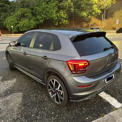 VOLKSWAGEN-POLO-2024