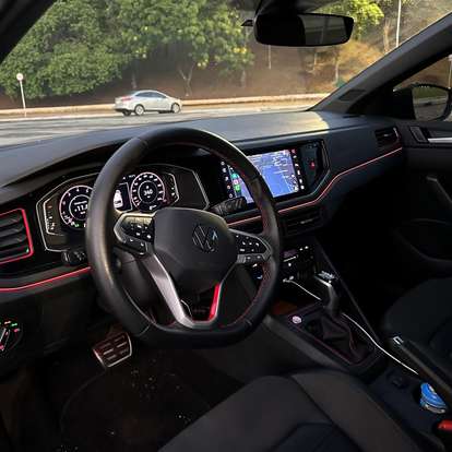 VOLKSWAGEN-POLO-2024
