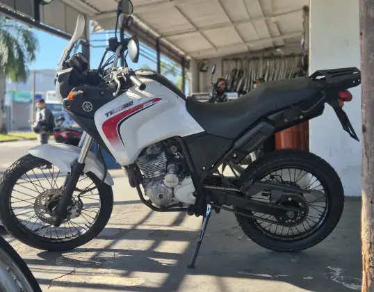YAMAHA XTZ 250 TÉNÉRÉ YAMAHA XTZ 250 TÉNÉRÉ