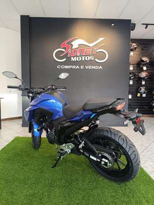 YAMAHA-FZ25 FAZER CONNECTED ABS-2025