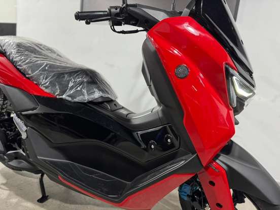 YAMAHA-NMAX CONNECTED 160 ABS-2025
