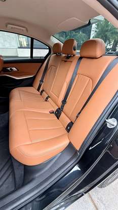 BMW-320i-2021