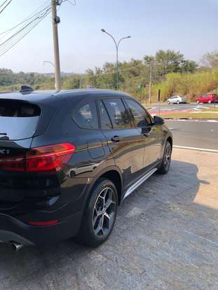 BMW-X1-2.0 16V TURBO ACTIVEFLEX SDRIVE20I X-LINE 4P AUTOMÁTICO BMW-X1-2017