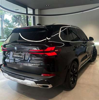 BMW-X5-2024