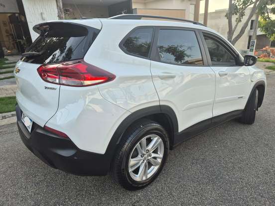 CHEVROLET-TRACKER-2021