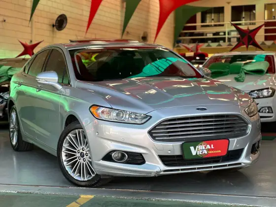FORD FUSION 2.0 TITANIUM AWD 16V GASOLINA 4P AUTOMÁTICO