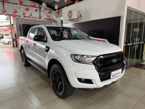 FORD RANGER 3.2 XLT 4X4 CD 20V DIESEL 4P AUTOMÁTICO