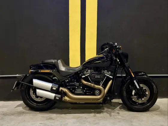 HARLEY-DAVIDSON SOFTAIL FAT BOB 114 